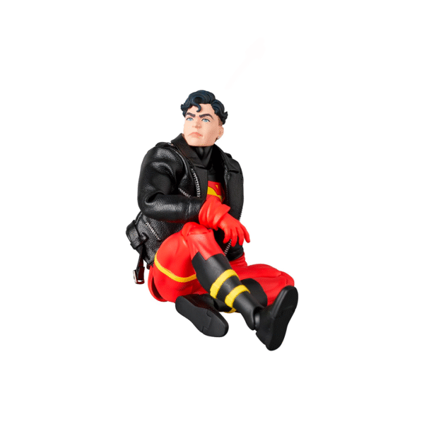 MAFEX The Return of Superman Superboy - Imagen 6